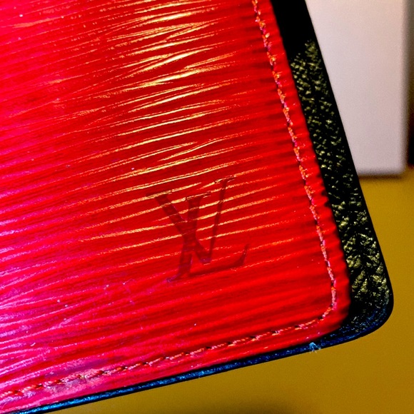 Louis Vuitton 5.5” x 4” Epi Notebook Passport Red Wallet - Picture 5 of 16